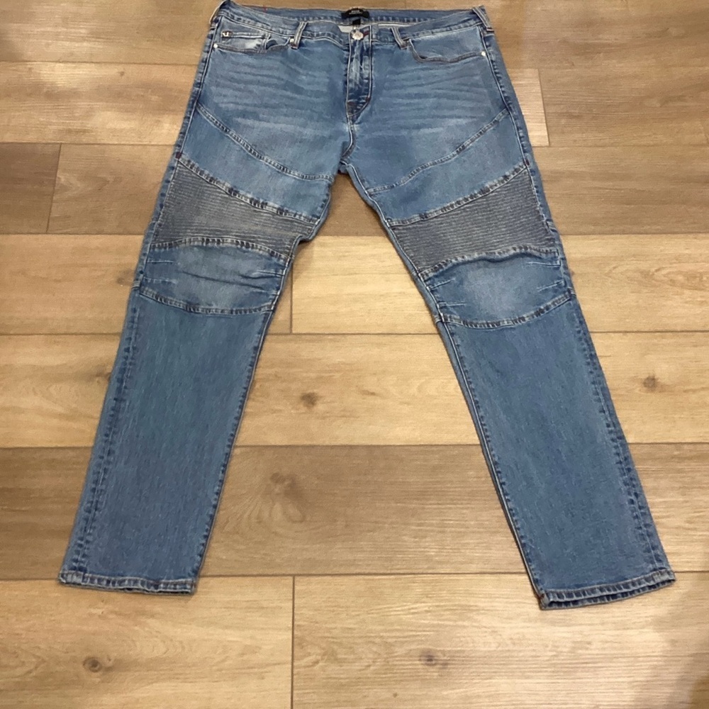 True Religion Rocco Relaxed Skinny. Light Blue Straight Jeans
